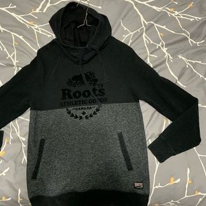 Roots sweater